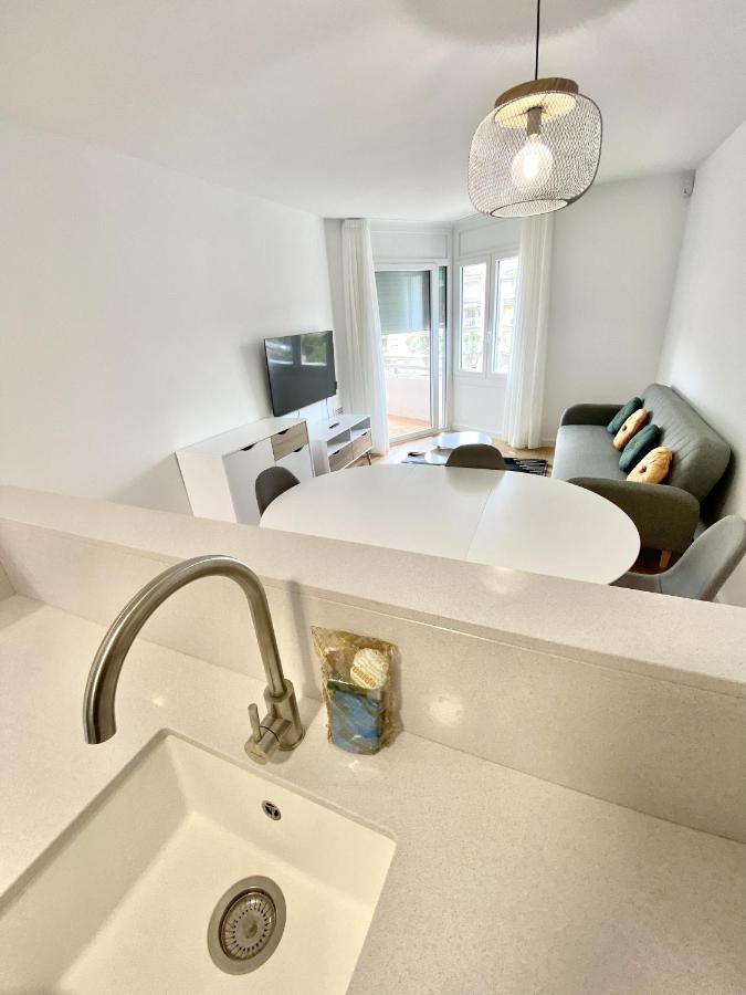 For A Stay Regueral Mar Кембрилс Екстериор снимка